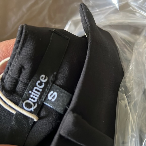 Quince stretch crepe paperbag women’s pants size S, black ankle pants NWT - Picture 2 of 5